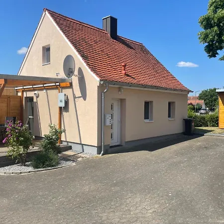 Haus Am Gelben Berg Casa vacanze Dittenheim